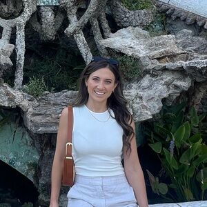 Meet your Posher, Rachel